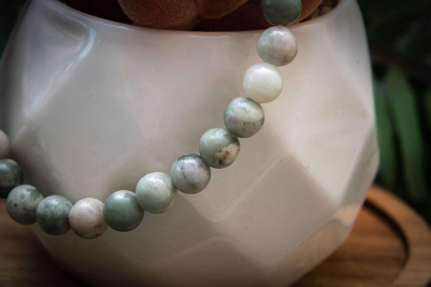 Nephrite jade 6mm power bracelet
