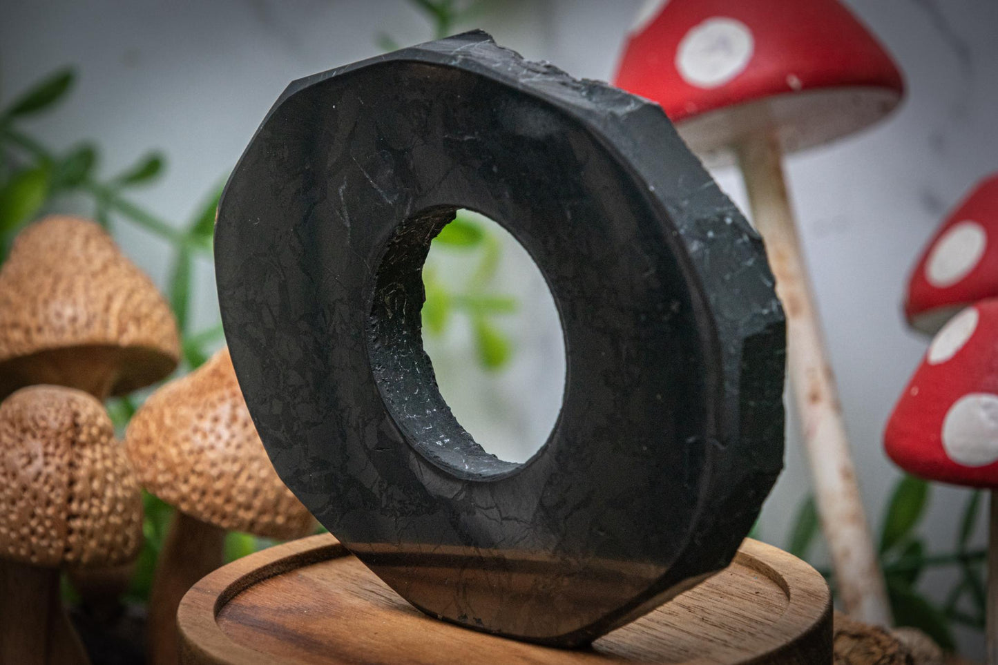 Shungite sphere holder (sphere not included)