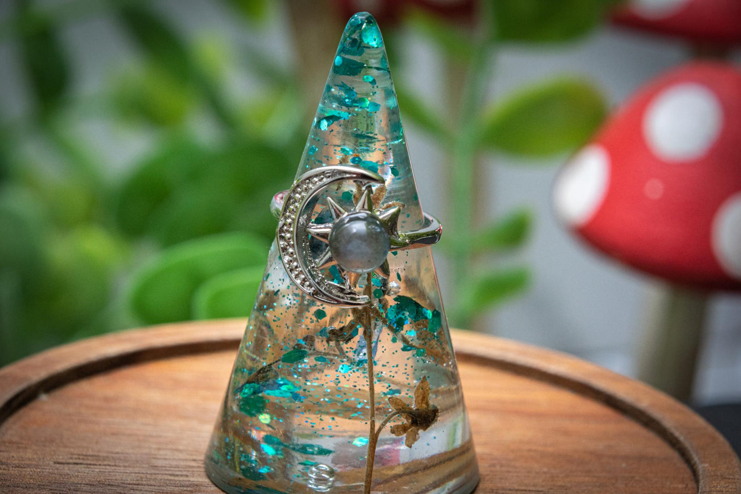 Labradorite sun and moon ring