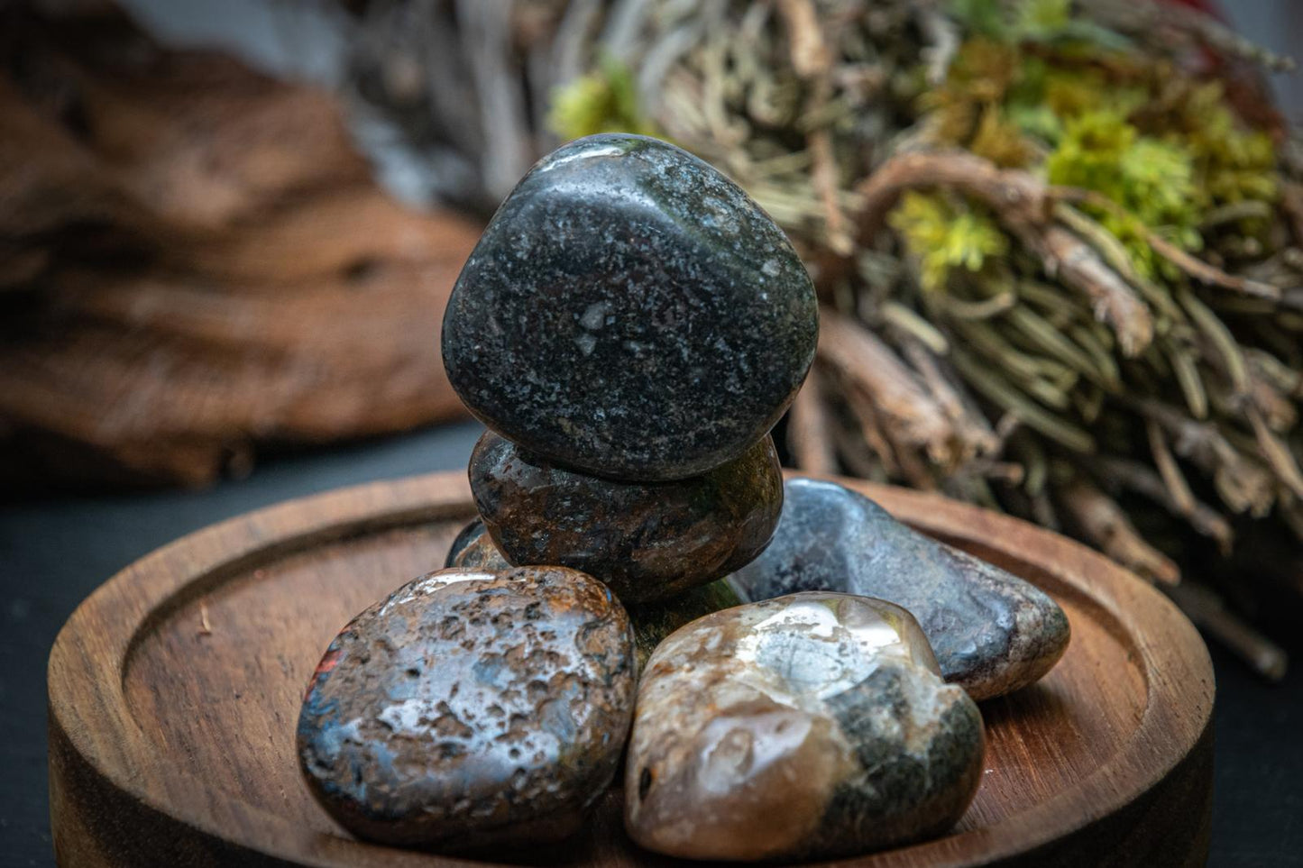 Pietersite tumblestone
