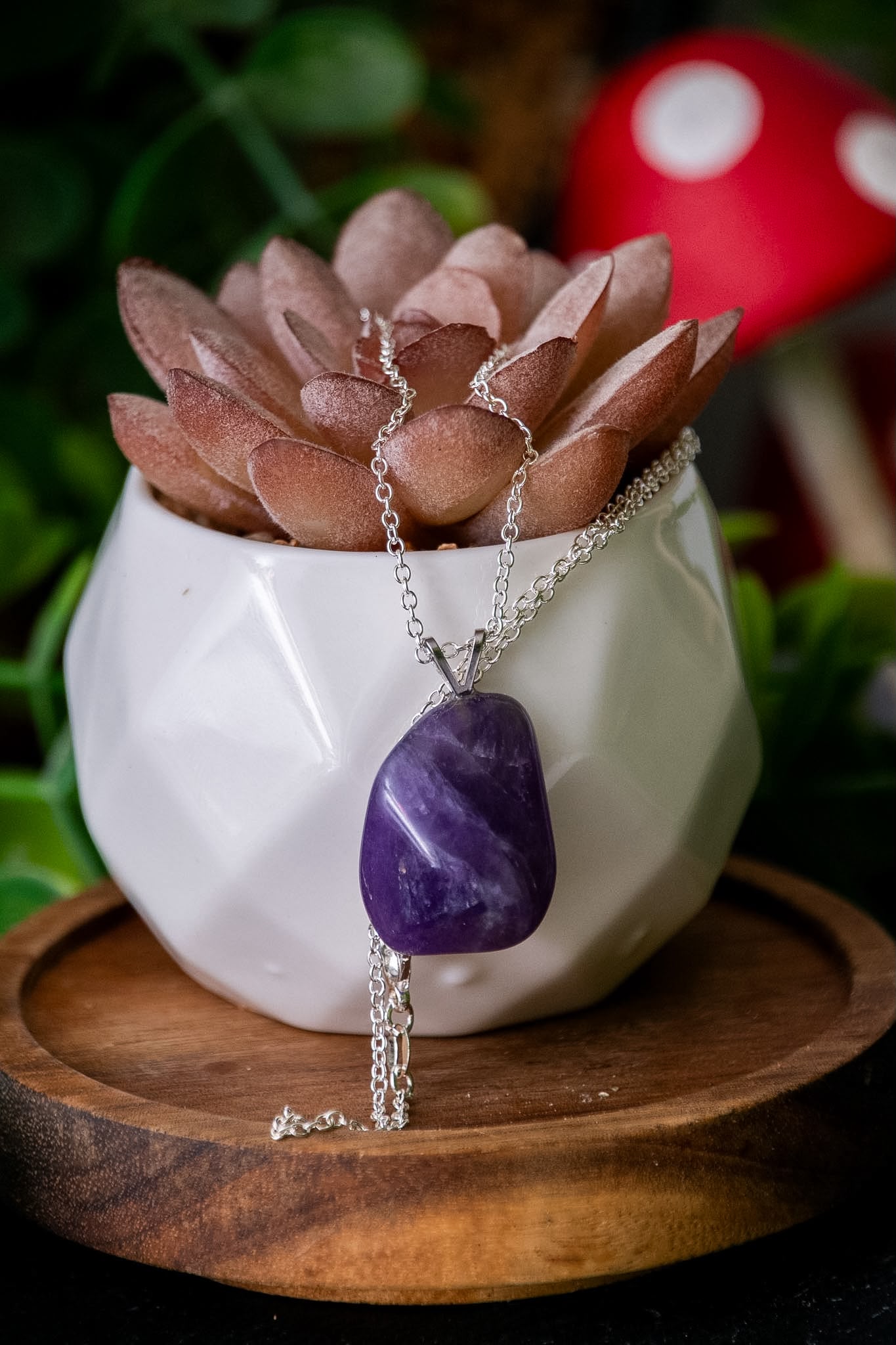 Amethyst v-bail necklace