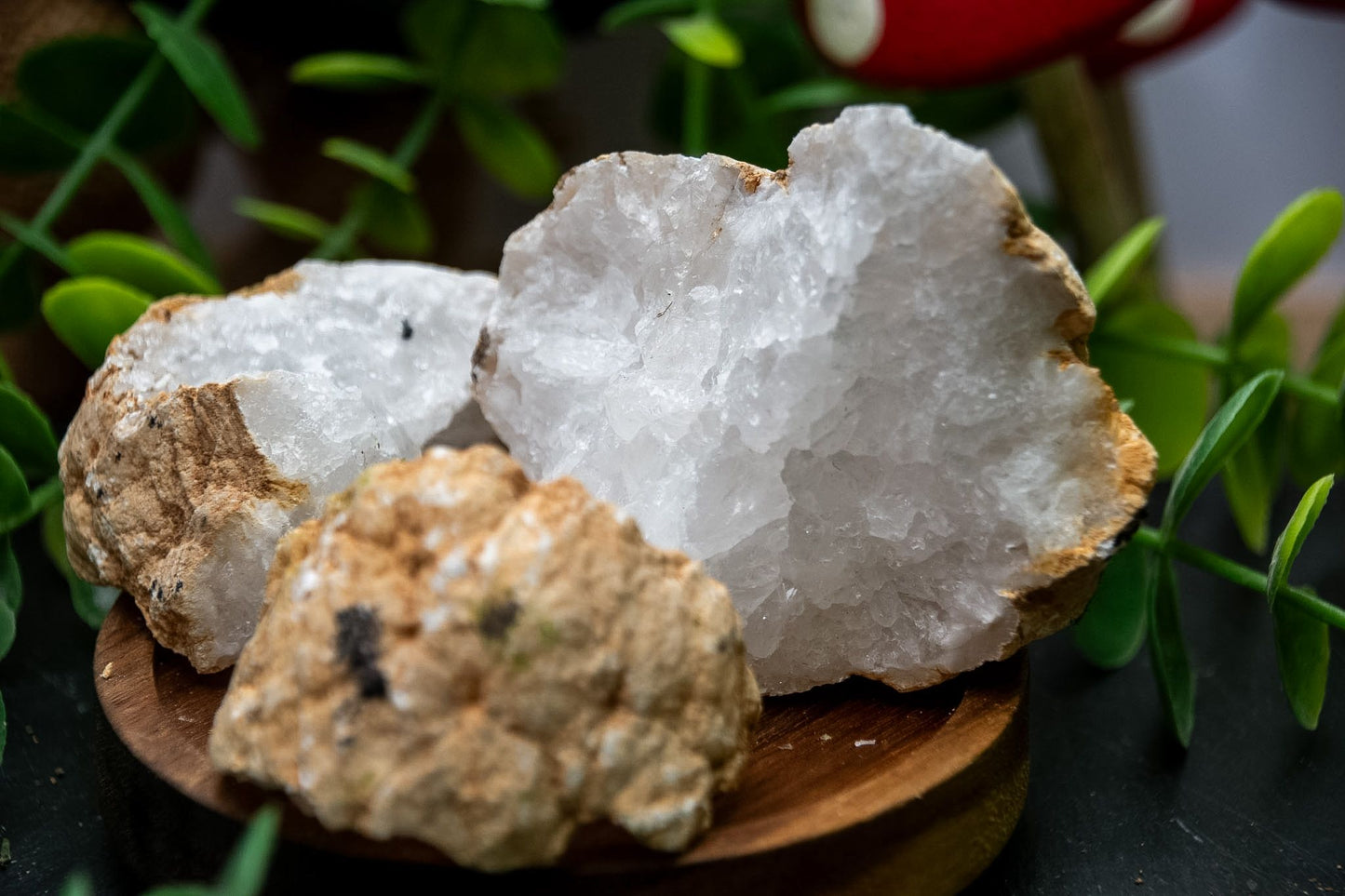 Break your own Moroccan Quartz geodes
