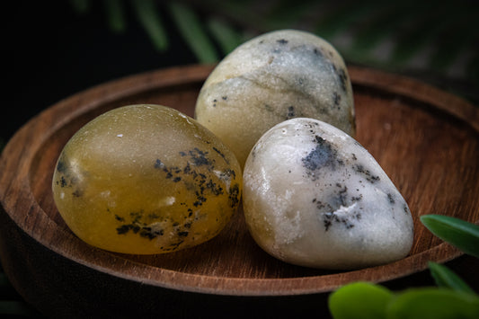 Green yellow opal tumblestone