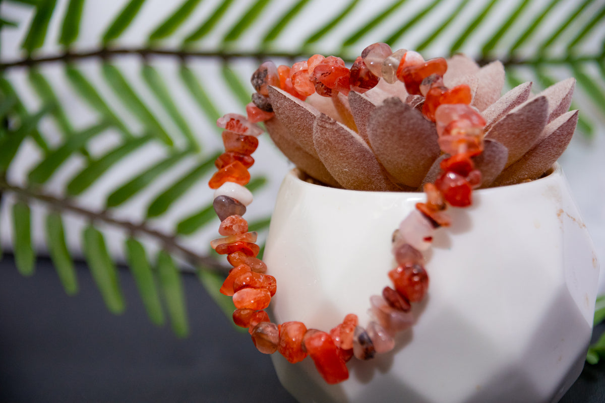Carnelian chip bracelet
