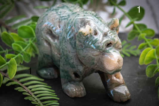 Moss agate bear carvings