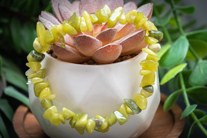 Serpentine chip bracelet