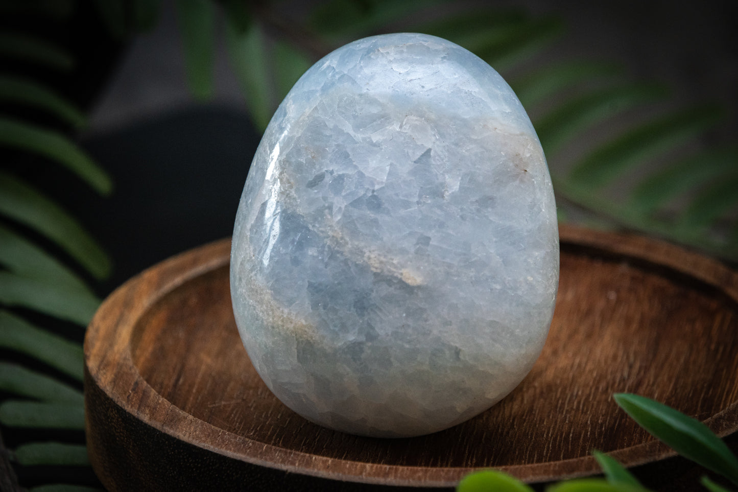 Blue calcite palmstone