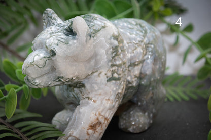 Moss agate bear carvings