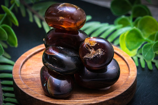 Blue amber tumblestone