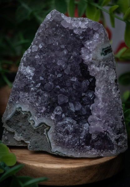 Amethyst druzy freeform - 684g