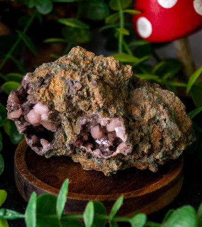 Pink moroccan quartz geodes