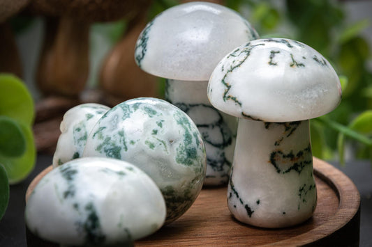 White moss agate mushroom carving
