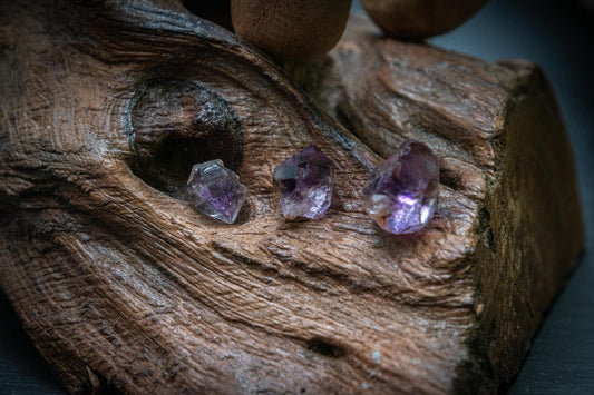 Shangaan amethyst diamonds in magnifying display case