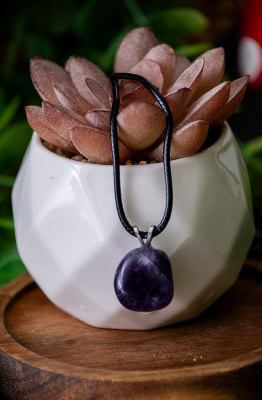 Amethyst v-bail necklace