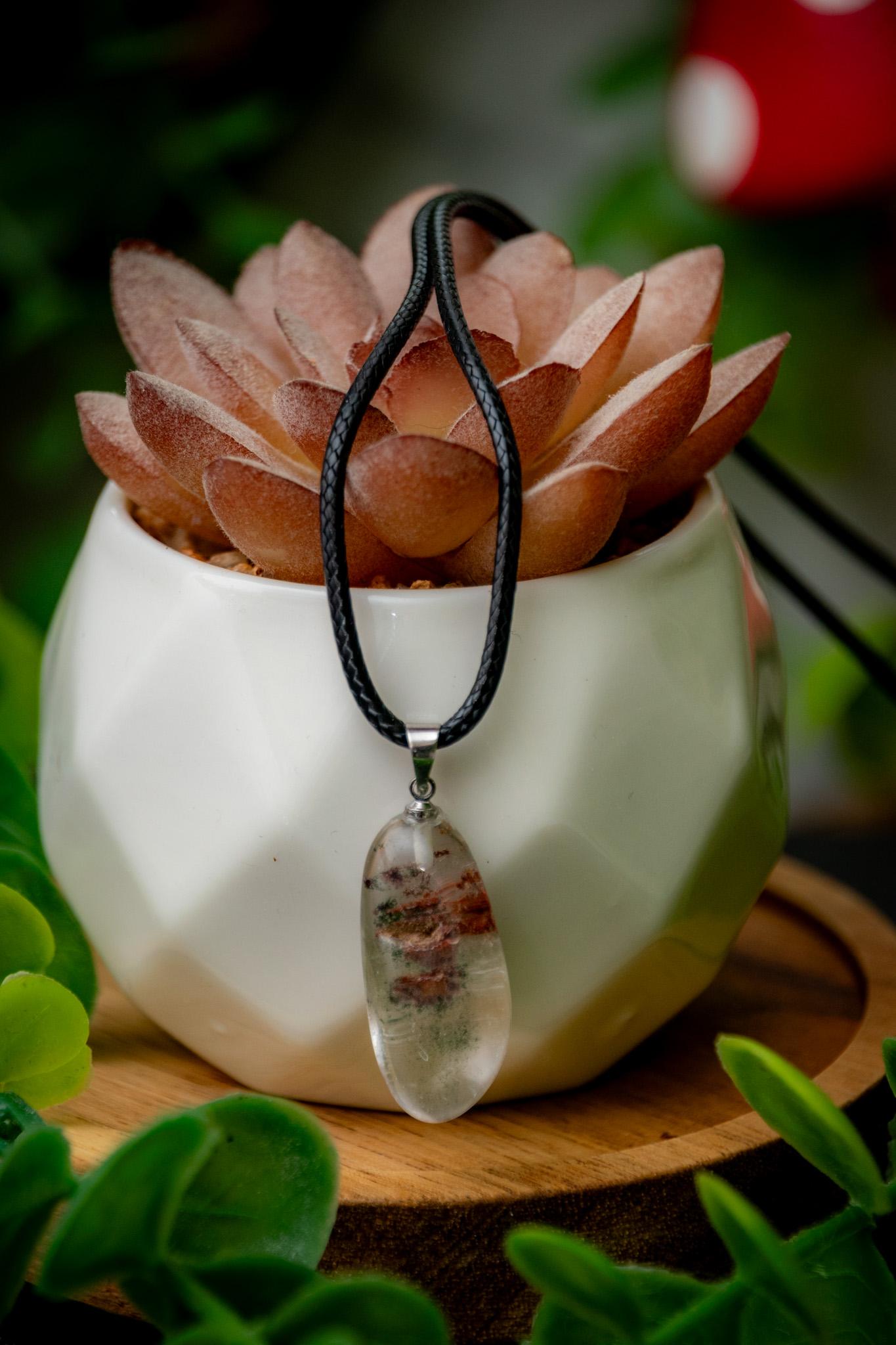 Garden quartz (Lodolite) necklace