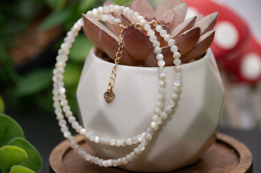 Mother of pearl faceted bead necklace
