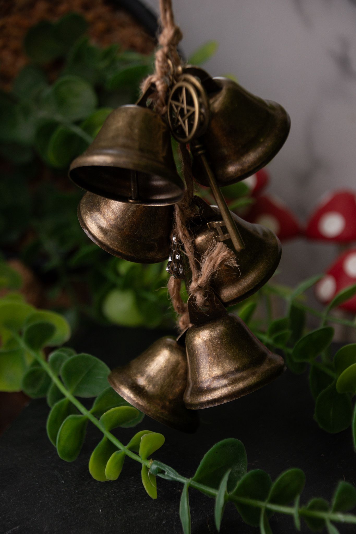 Witches’ bells – Protection & threshold charm