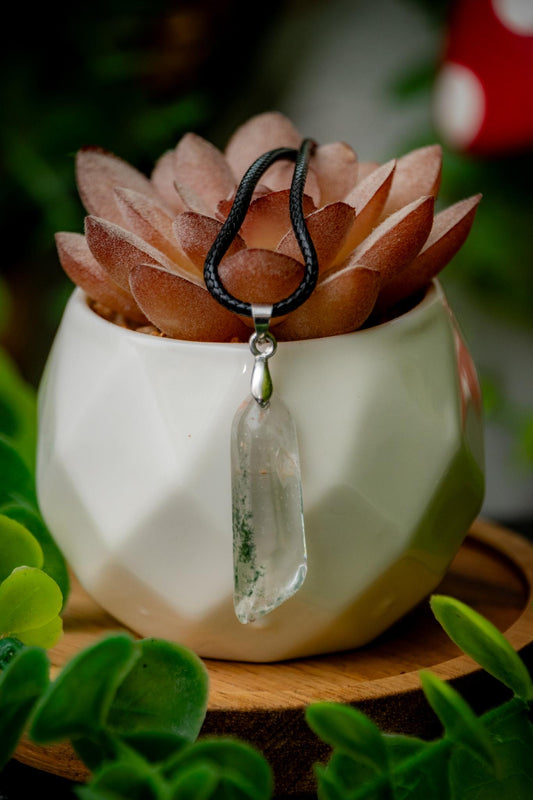 Garden quartz (Lodolite) necklace