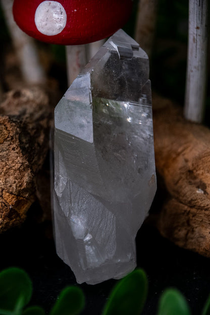 Raw himalayan quartz crystals points