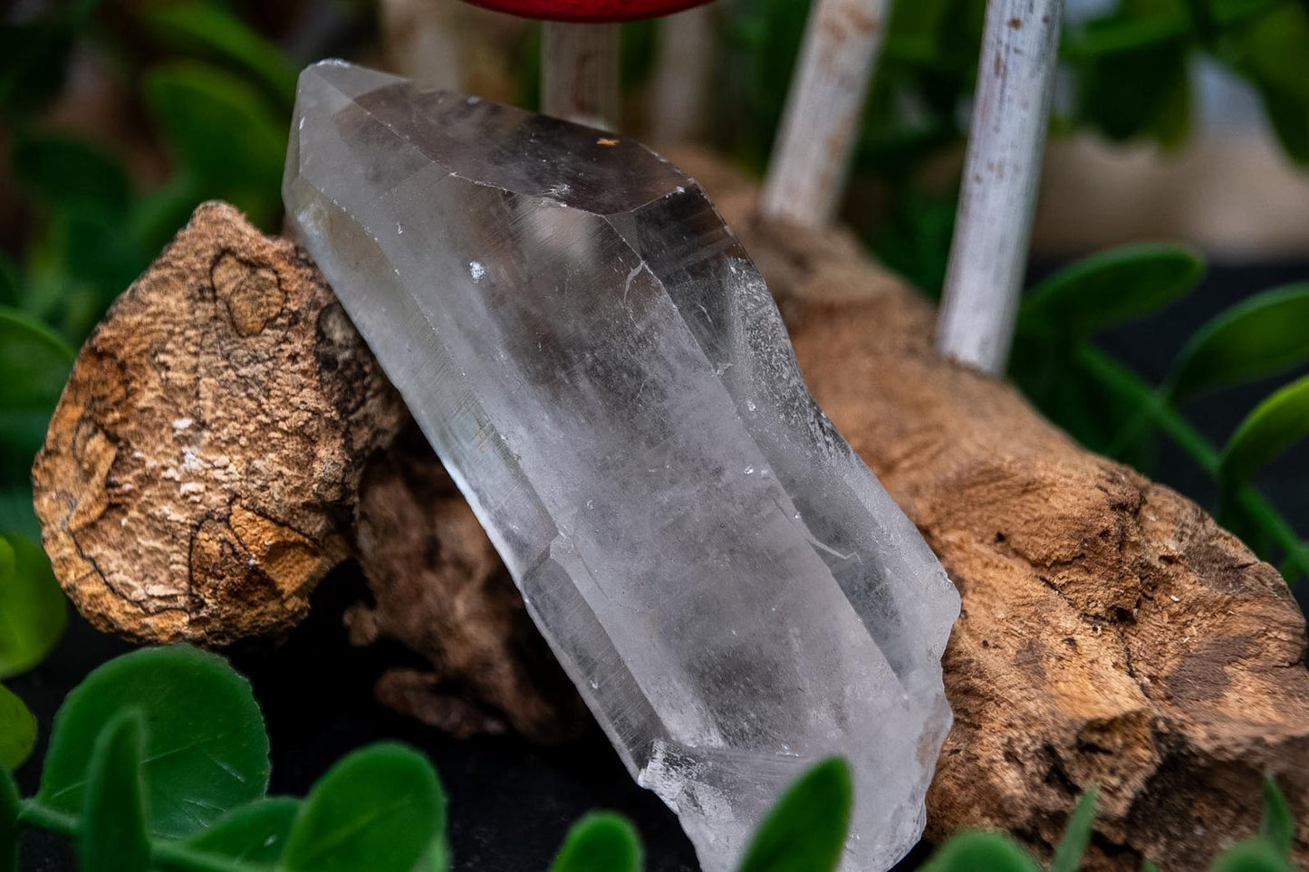 Raw himalayan quartz crystals points
