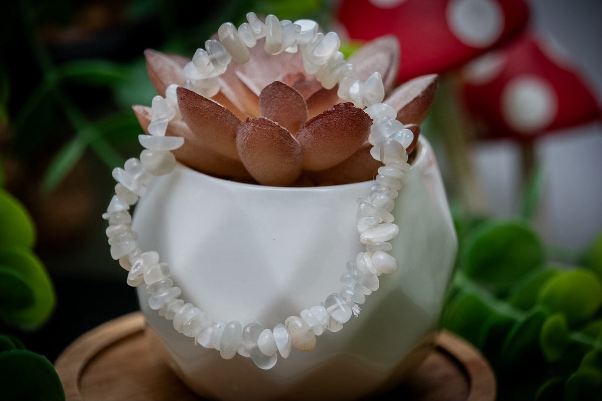 Moonstone chip bracelet