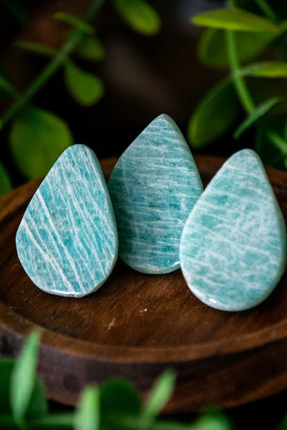 Amazonite crystal drop ema egg carving